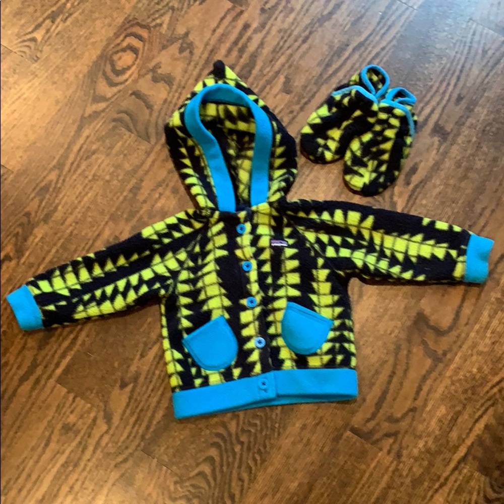 Super cute Patagonia Fleece Jacket and Booties